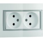 Розетка подвійна без з/к Mono Electric MONTE біла