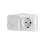 Вимикач із розеткою із з/к та кришкою Mono Electric OCTANS IP20 104-010101-183 білий